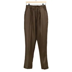 Pleated easy pants in chocolate brown midweight linen