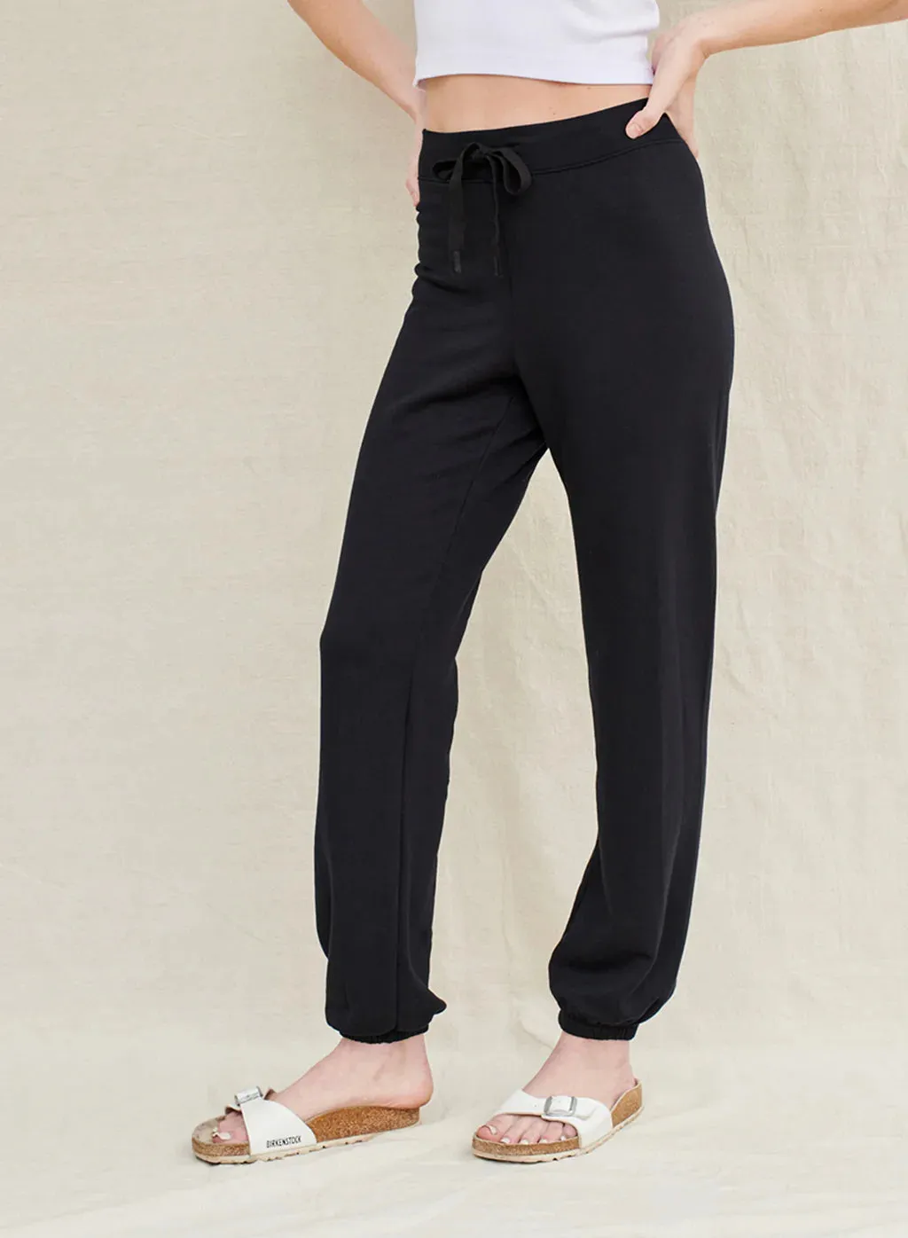 Stateside Women's Softest Fleece Drawstring Sweatpants - Black